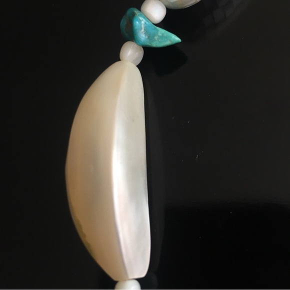 Shell & Turquoise Necklace - Picture 15 of 16